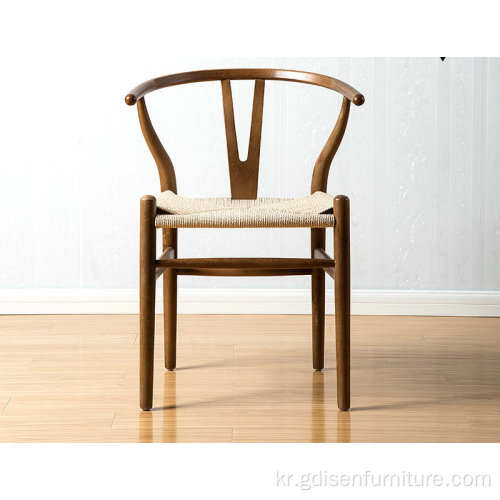 단단한 나무 Y 위시 본 레스토랑 Diningr Armchair